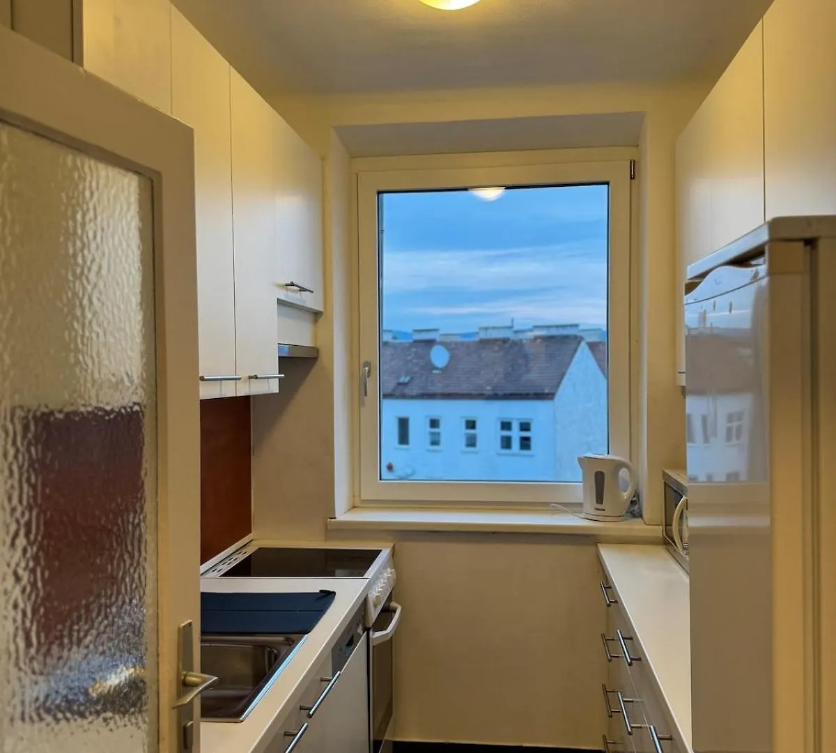 Cozy Apartment With Balcony Near Yppenplatz! Vienna