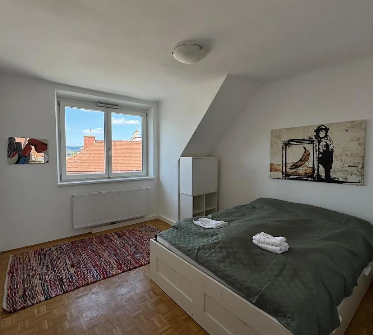 Cozy Apartment With Balcony Near Yppenplatz! Vienna Austria