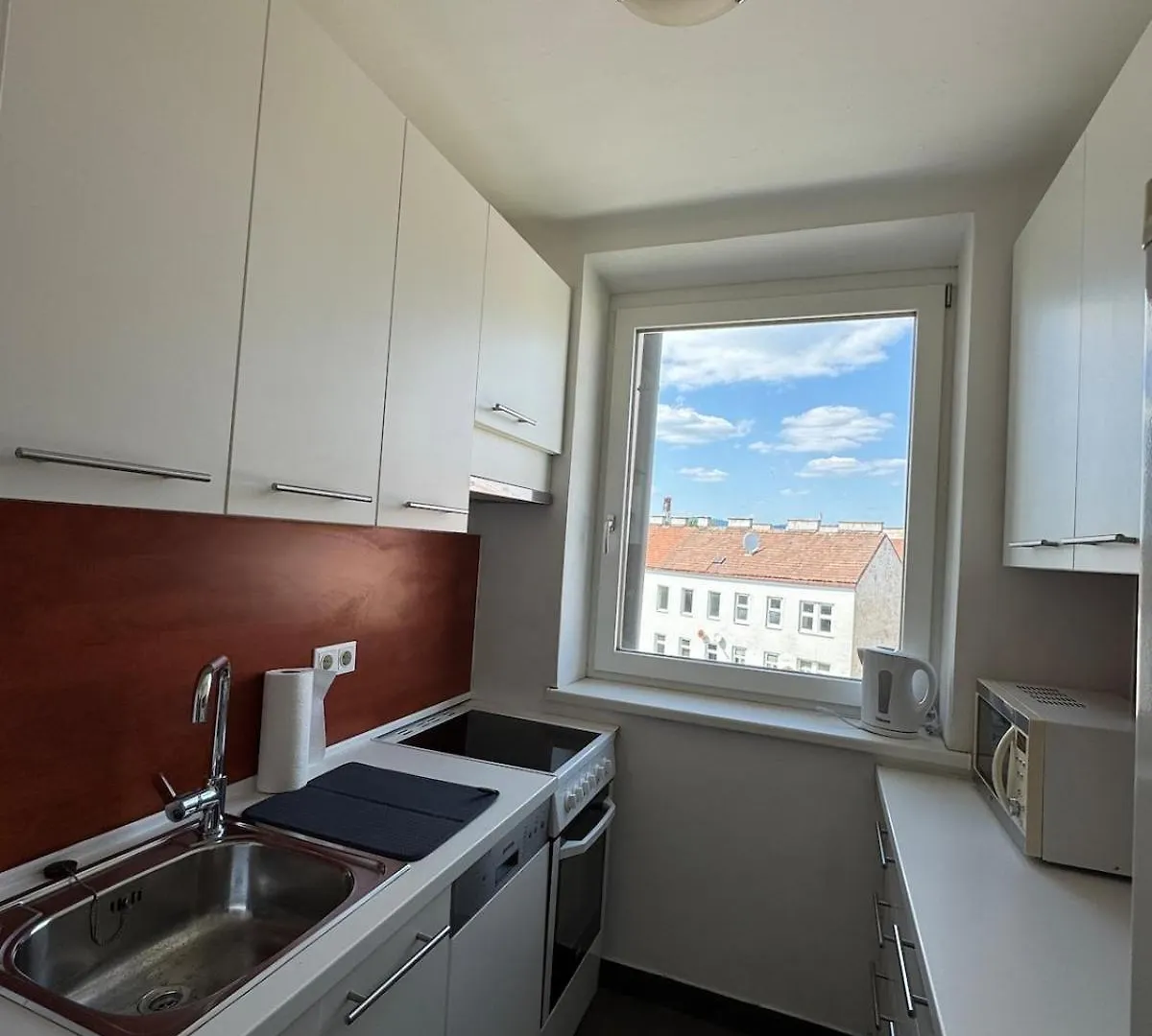 Cozy Apartment With Balcony Near Yppenplatz! Vienna 0*,