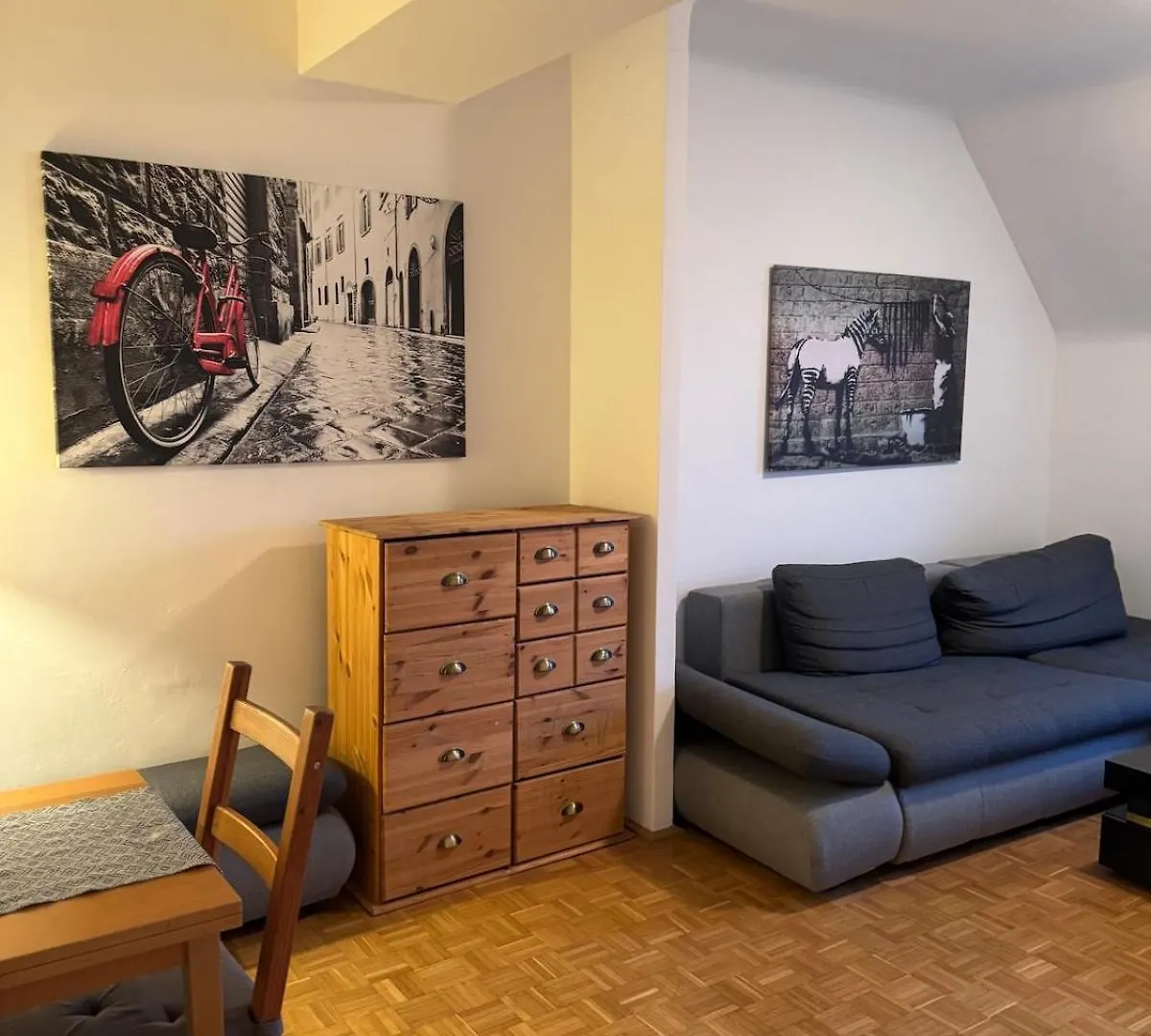 Cozy Apartment With Balcony Near Yppenplatz! Vienna