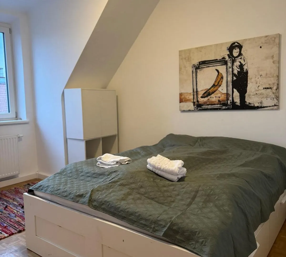 Cozy Apartment With Balcony Near Yppenplatz! Vienna Austria